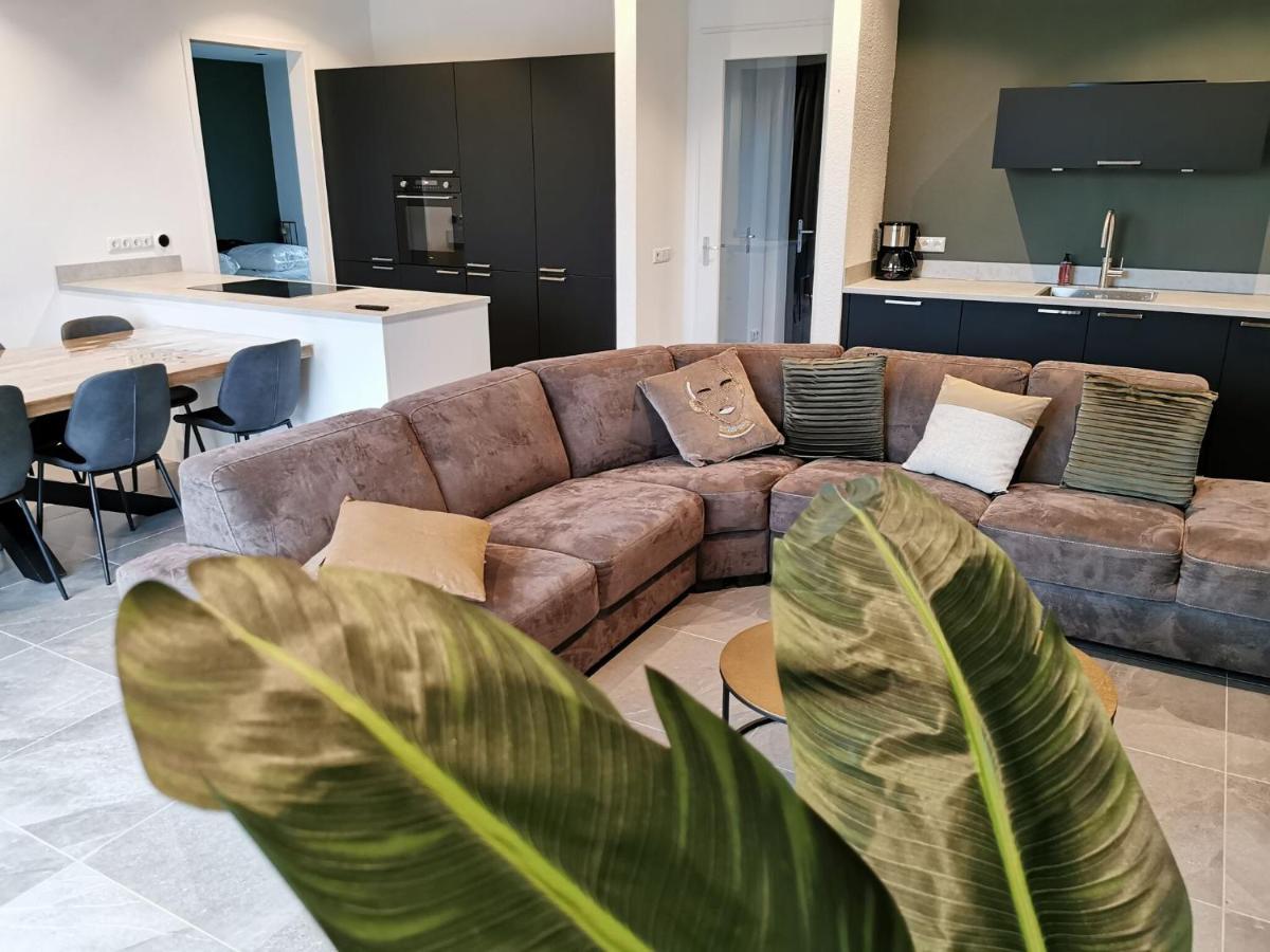 Swanky Villa In Zeewolde With Garden Exterior foto